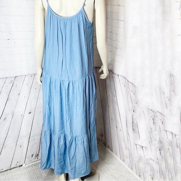 New- Lumiere Tiered, Strappy, Relaxed Fit, Chambray, Pockets, Blue Maxi Dress LG - Picture 6 of 14